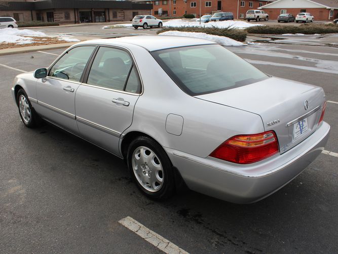 2000 Acura RL 3.5 | Victory Motors of Colorado