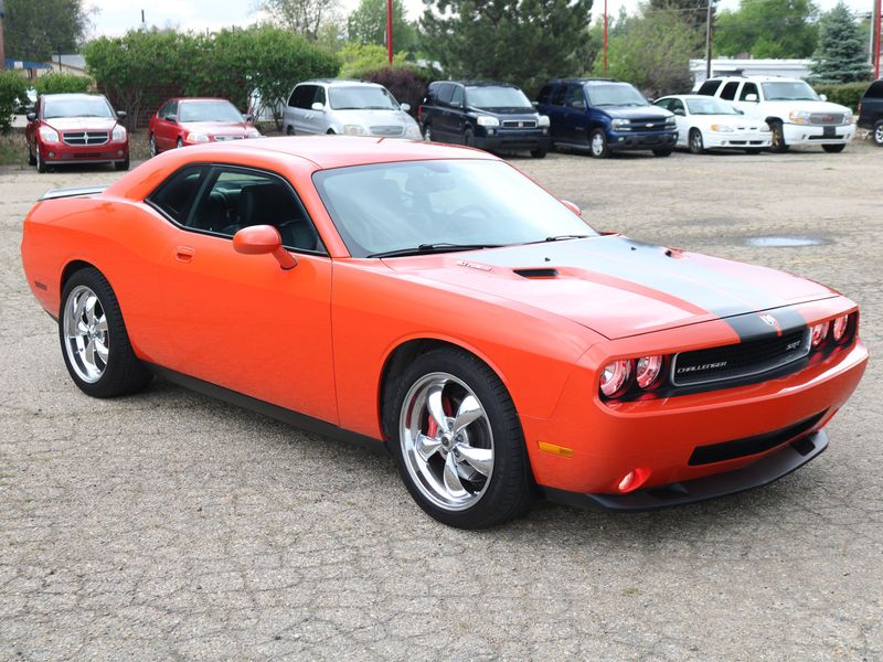 2009 Dodge Challenger Photos