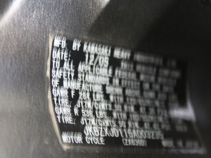2006 Kawasaki ZX6R Photos