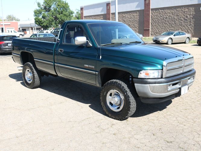 1994 Dodge Ram 2500 SLT Longbed | Victory Motors of Colorado